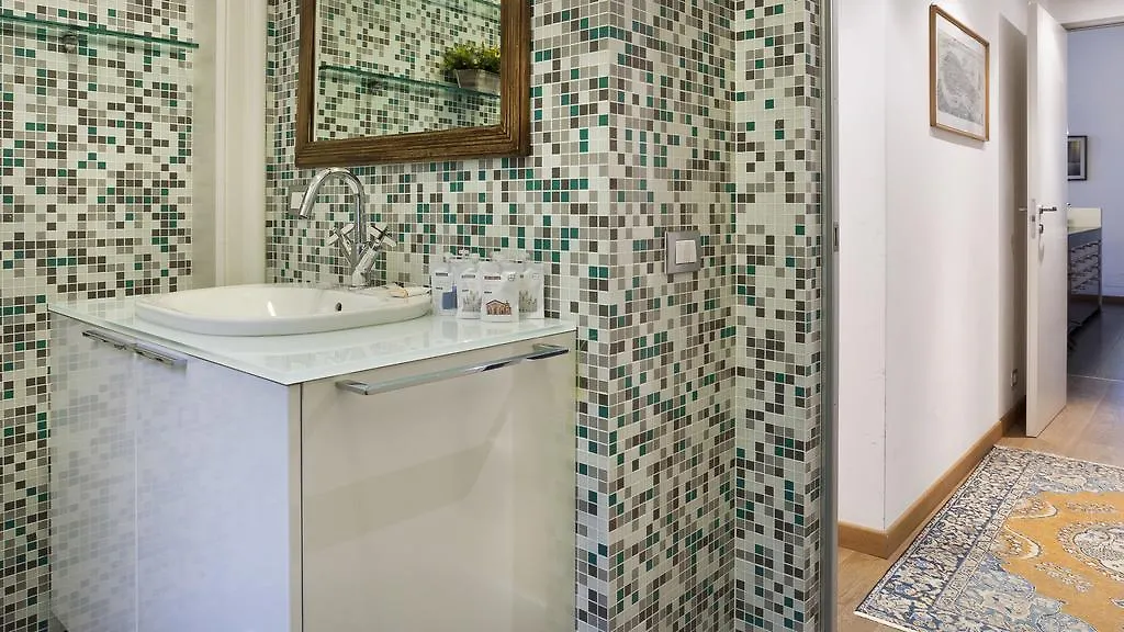 Ferienwohnung Italianway-Vincenzo Monti Mailand Apartment